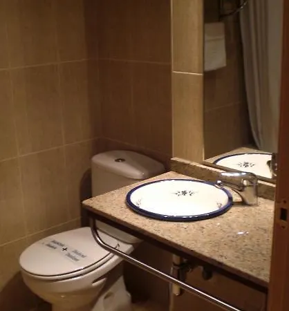 Apartment La Plaza - Turnat *